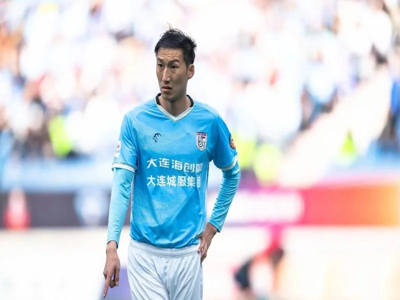 官方：36岁老将晋鹏翔加盟重庆铜梁龙